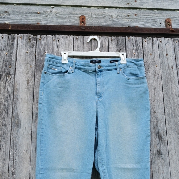 Nine West Gramercy Skinny Crop Jean Womens Size 16 Plus Size Frayed Hem Stretch - Picture 2 of 6